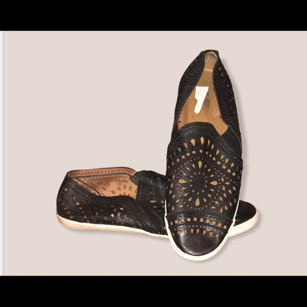 Slip on shoe!